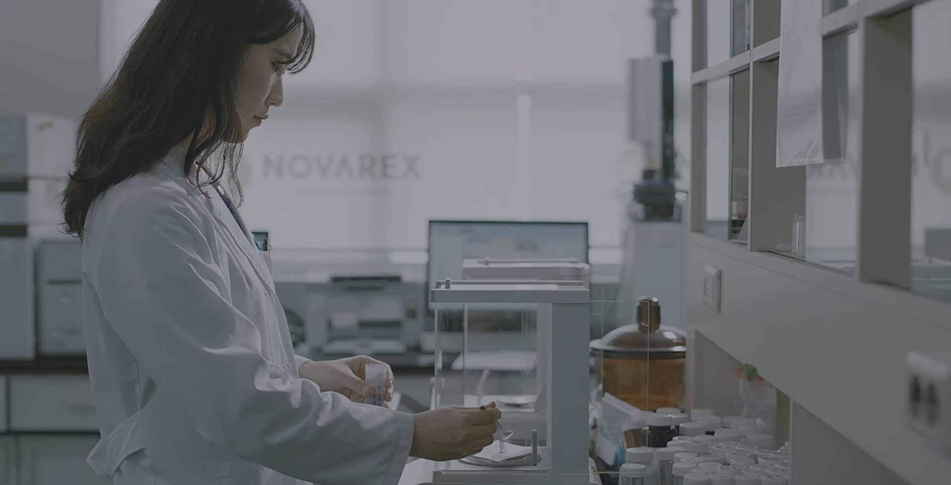 노바렉스 홈페이지 메인 사진